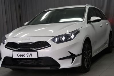 Kia Ceed 1.5 T-GDI Tribute DCT