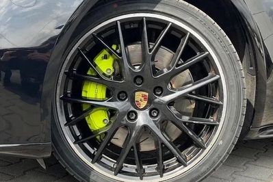 Porsche Panamera 4 e-Hybrid Sport Turismo 10 Years Edition