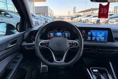 Volkswagen Golf 1.5 Etsi Mhev r-Line Dsg
