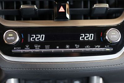 Toyota Corolla Cross 2.0 Hybrid Style