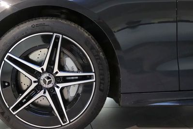 Mercedes Klasa C 200 d  AMG