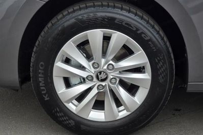 Skoda Octavia Drive Essence 2.0 TDI DSG