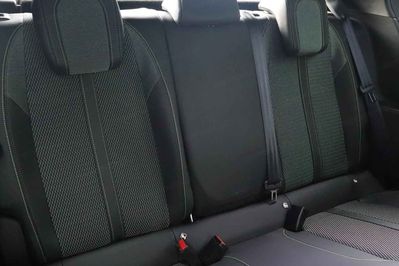 Peugeot 208 GT eDCS 1.2 mHEV