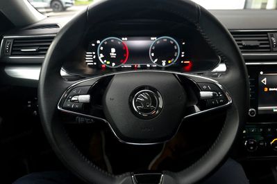 Skoda Superb Tdi Scr Ambition Dsg