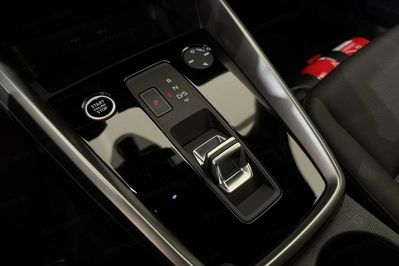 Audi A3 35 TFSI mHEV S tronic