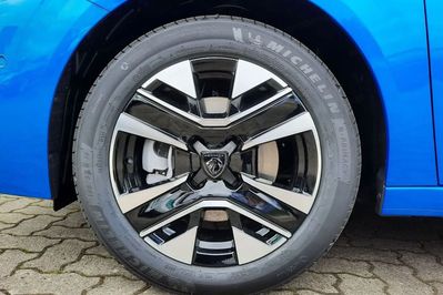 Peugeot 208 Allure 1.2 PureTech