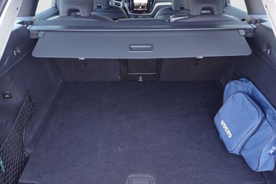 Volvo XC60 B5 B AWD Plus Bright aut