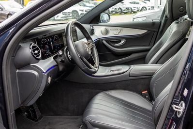 Mercedes E Klasa E 300 e 4-Matic Avantgarde