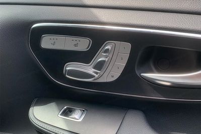 Mercedes V Klasa V300d Długi Avantgarde 4-Matic 9G-Tronic