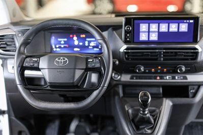 Toyota Proace Verso Long L2H1 Business