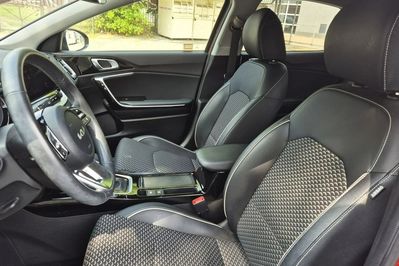 Kia XCeed 1.5 t-Gdi Business Line Dct