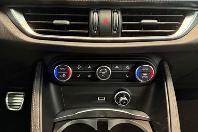 Alfa Romeo Stelvio 2.0 Turbo Intensa Q4