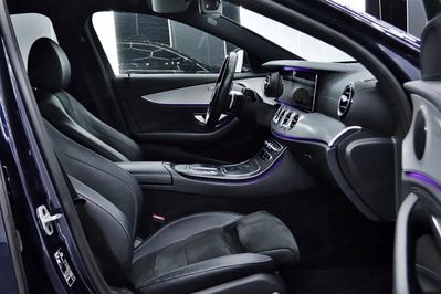 Mercedes Klasa E 220 d 4-Matic AMG/Avantgarde