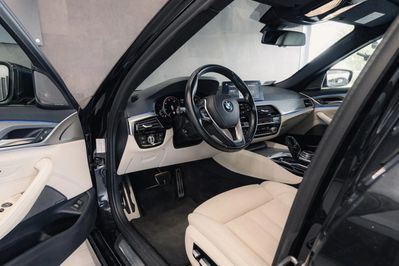 BMW Seria 5 540I Xdrive m Sport Sport