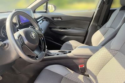 Toyota C-HR 1.8 Hybrid Style