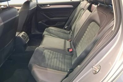Volkswagen Passat 1.5 TSI EVO Elegance