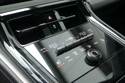 Porsche Panamera 4 E-Hybrid