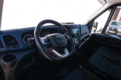 Iveco Daily 35S18 L4H2 Hi-Matic