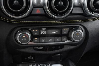 Nissan Juke 1.0 DIG-T Kiiro DCT