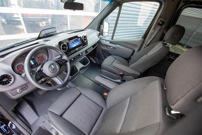 Mercedes Sprinter 317 CDI Długi Tourer Mikrobus AT