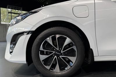 Kia Ceed 1.6 Gdi Phev l Dct