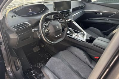 Peugeot 3008 Allure Pack 1.2 PureTech EAT8