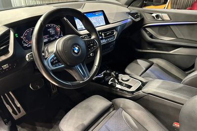 BMW Seria 1 118i M Sport aut