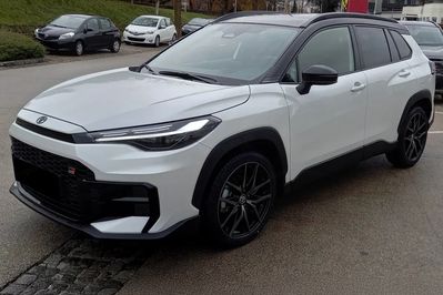 Toyota Corolla Cross GR Sport 2.0 Hybrid Dynamic Force AWD