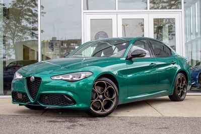 Alfa Romeo Giulia 2.0 Turbo Intensa Q4