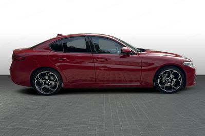 Alfa Romeo Giulia Sprint 2.0 Turbo  aut