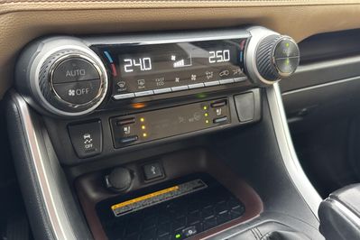 Toyota RAV4 2.5 Hybrid Executive 4x4