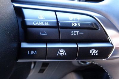 Mazda 3 Exclusive-Line 2.5 e-SKYACTIV G