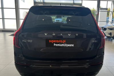 Volvo XC90 B5 B AWD Ultra Dark 7OS