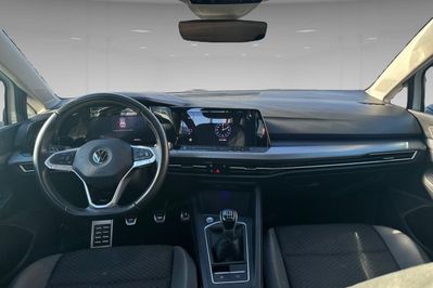 Volkswagen Golf Active 1.0 TSI