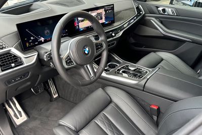 BMW X5 M60i xDrive
