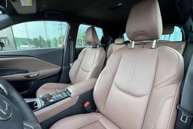 Lexus LBX Hybrid Elegant