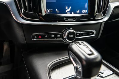 Volvo S90 D5 AWD R-Design aut