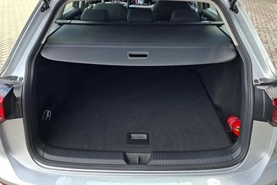 Volkswagen Golf VIII 2.0 TDI Life Plus