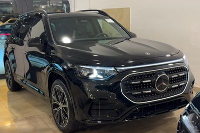 Mercedes GLB 220 4-Matic AMG Line
