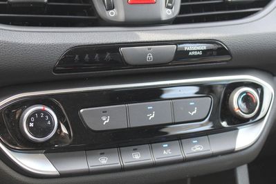 Hyundai i30 1.5 T-GDI Modern