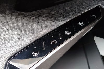 Peugeot 3008 Allure e-DCS 1.2 mHEV