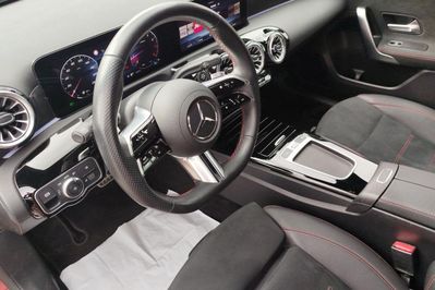 Mercedes Klasa A A 200 AMG Line 7G-DCT