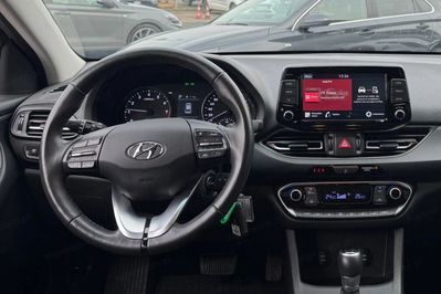Hyundai i30 1.0 T-GDI Smart DCT