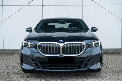 BMW Seria 5 530e M Sport