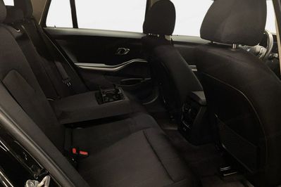 BMW Seria 3 320d mHEV sport-aut