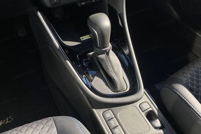 Toyota Yaris Hybrid 1.5 Premiere Edition