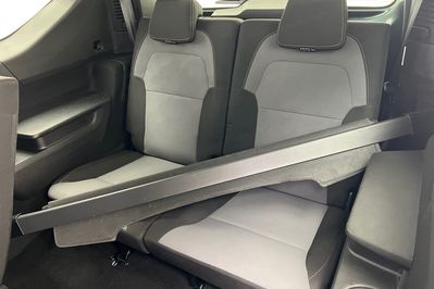 Dacia Jogger Extreme 1.6 Hybrid AT 7-miejsc