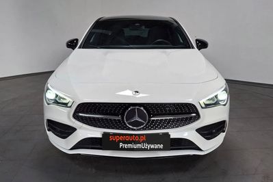 Mercedes CLA Shooting Brake 250 e AMG Line