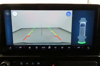 Ford Tourneo Custom L2H1 Titanium 320