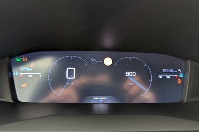 Peugeot 2008 ALLURE 1.2 PureTech